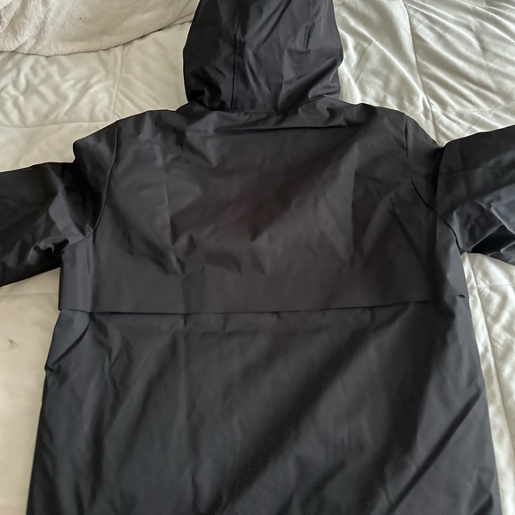 Tommy Hilfiger coat - Picture 4 of 4